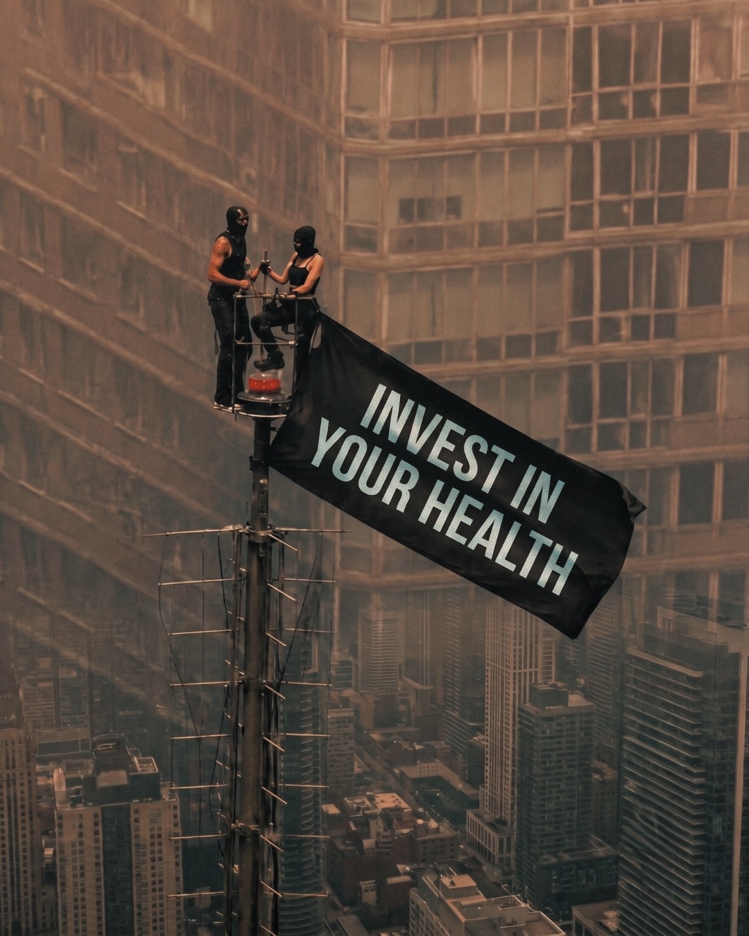 Respect the commitment. We just think there are easier ways to take your health seriously 🤭 🏙️
Book your next bold move