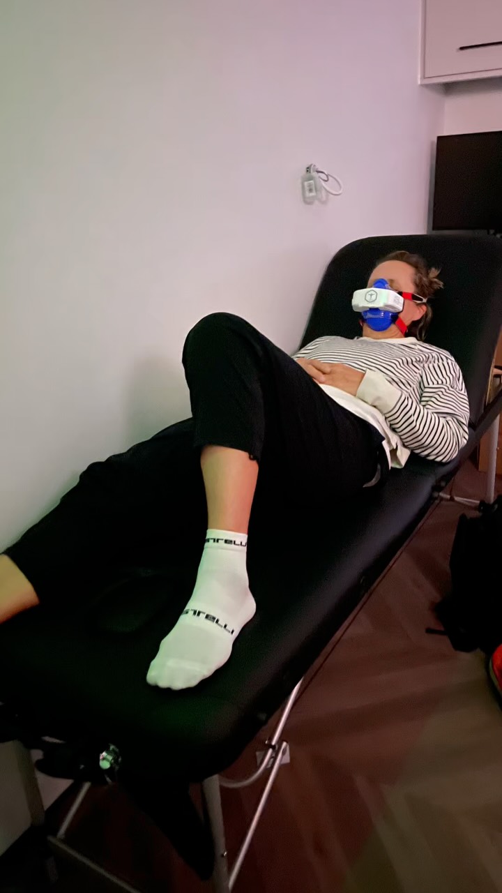 Check your Resting Metabolic Rate #RMR 🫀🫁 at our clinic in Hatch End, click on the 🔗 in the bio to book in! 

Knowing yo