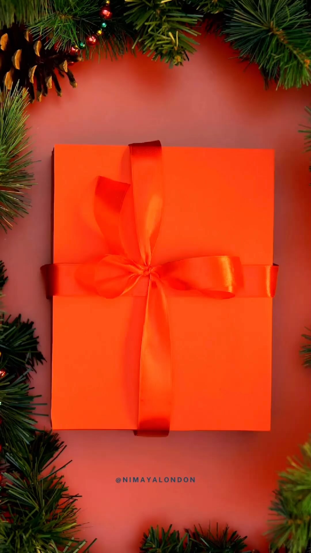 🎁 Struggling to find the perfect Christmas gift?
We’ve got you covered!
Give your loved ones a gift they’ll actually